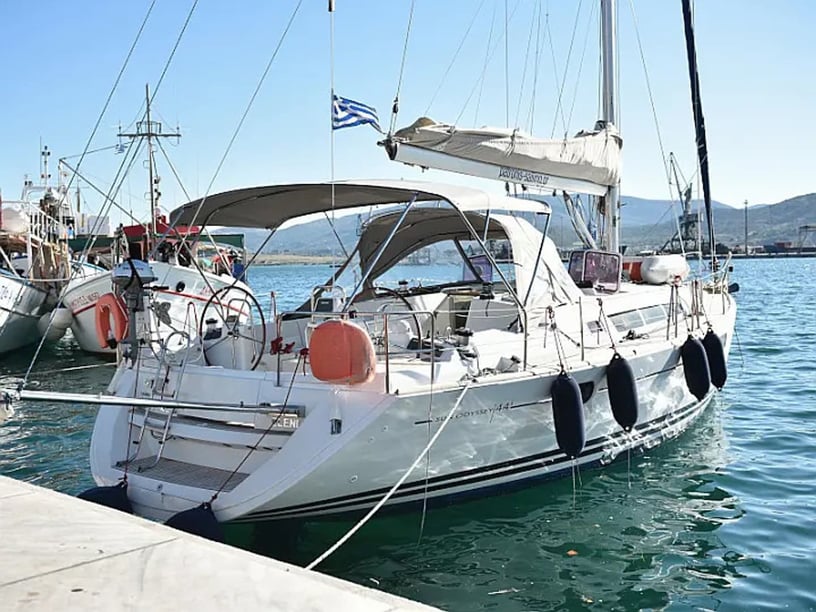 Volos Zeilboot Cabine 4  10  slaapplaatsen 10  gasten 13.41 m Lijstnummer: #23837