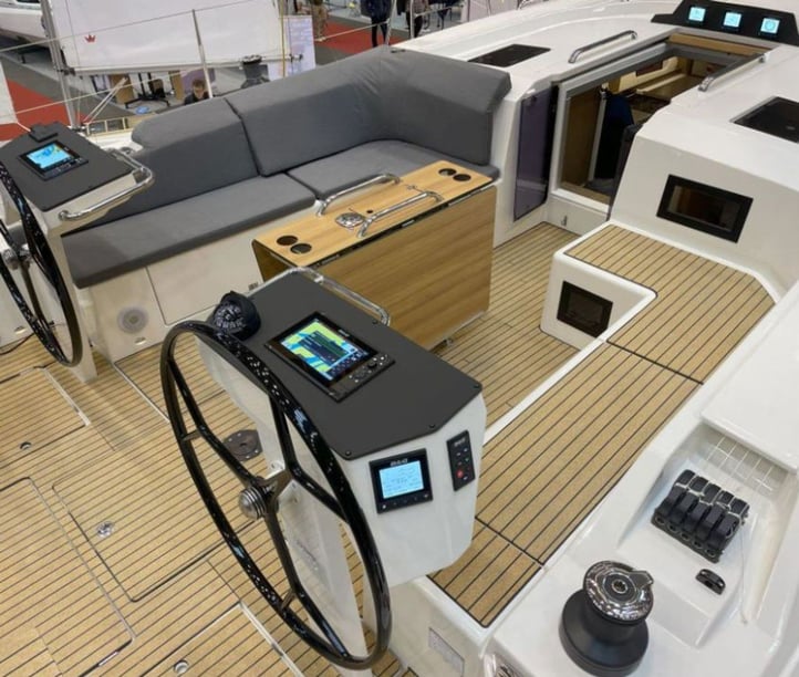 Pula Sailboat 4 cabin 10 berths 10 guests 14.5 m Listing Number: #23838 5