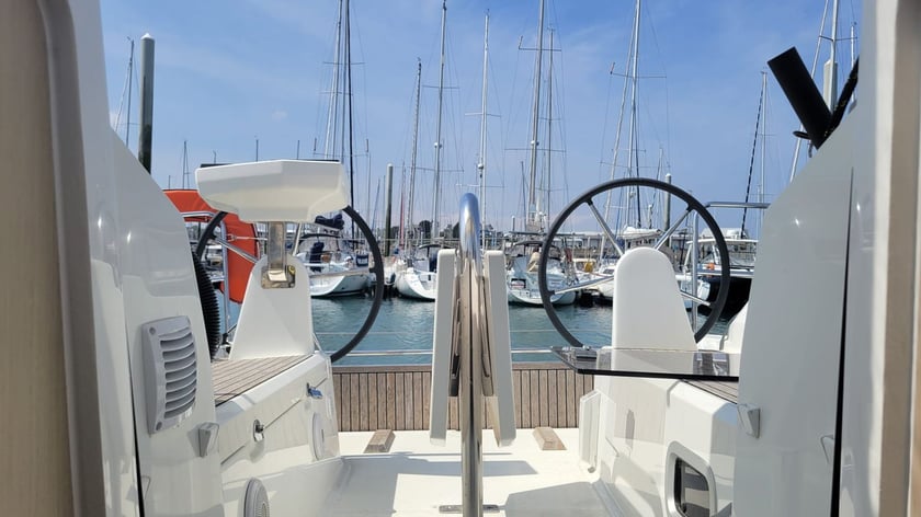 St-Quay-Portrieux Barca a vela cabina 2  cuccette 6  6  ospiti 9.53 m Numero dell'inserzione: #23864 5