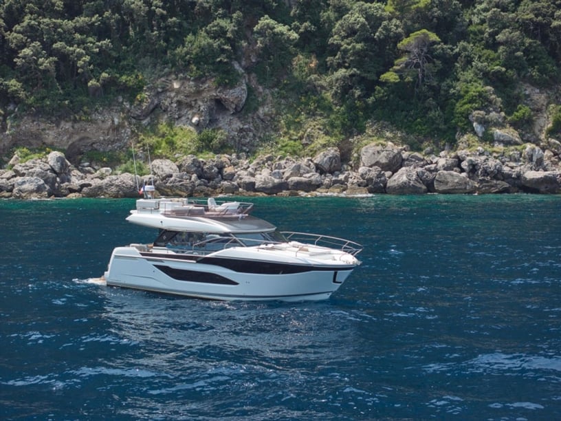 Dubrovnik Motor Yacht 3 cabin 7 berths 7 guests 15.18 m Listing Number: #23870