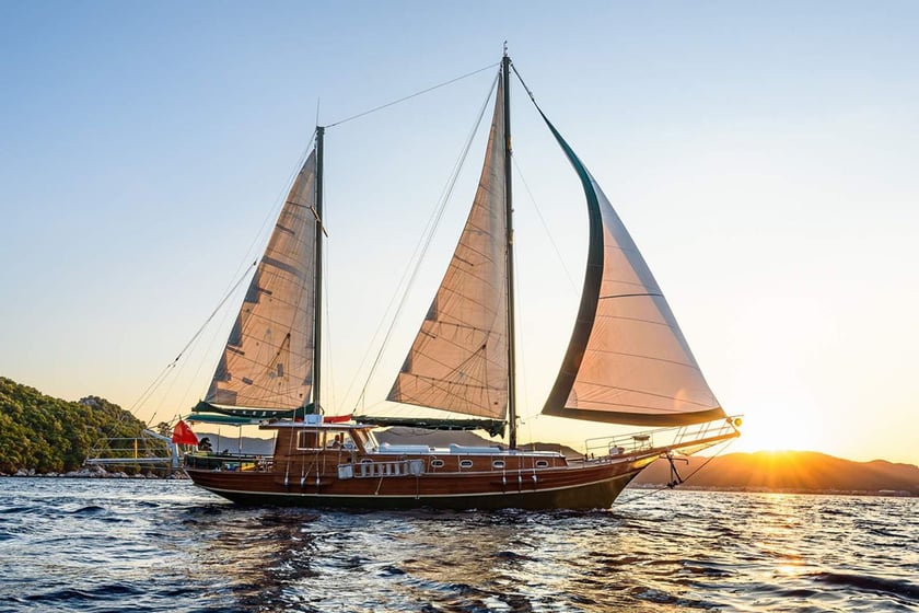 Marmaris Gulet 3 kabin Konaklama 6 kişi Seyir 6 kişi 18 m İlan No: #23878 4