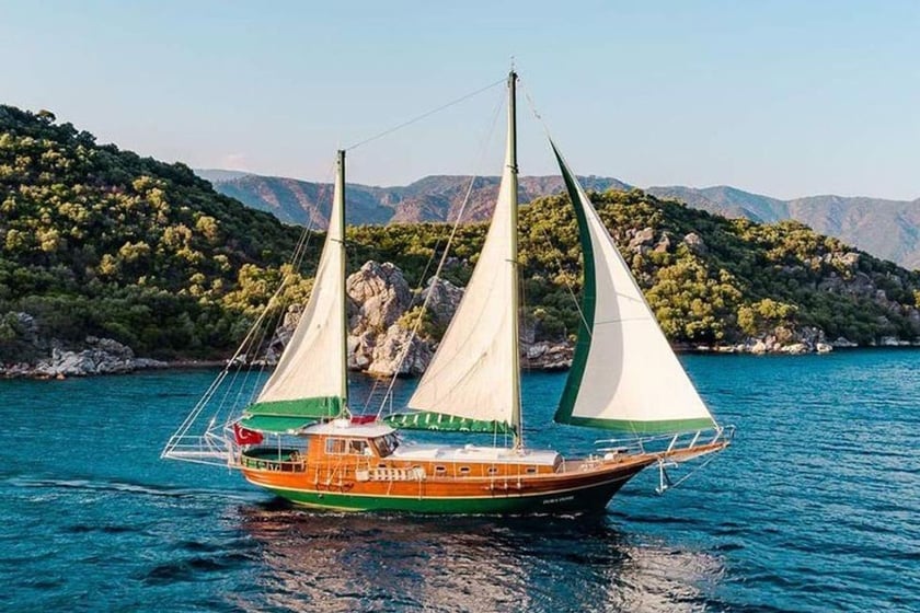 Marmaris Gulet 3 kabin Konaklama 6 kişi Seyir 6 kişi 18 m İlan No: #23878 2