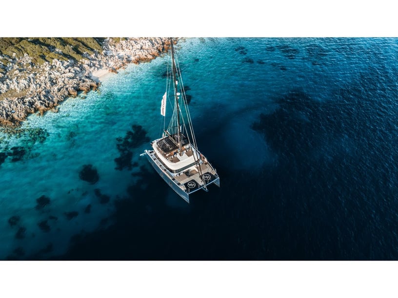 Lefkada Catamarán Cabina 4  10  literas 8  invitados 18.3 m Número de anuncio: #23898