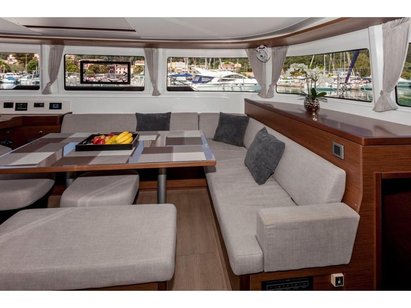 Palairos Catamaran 6 cabin 12 berths 12 guests 13.99 m Listing Number: #23909 2