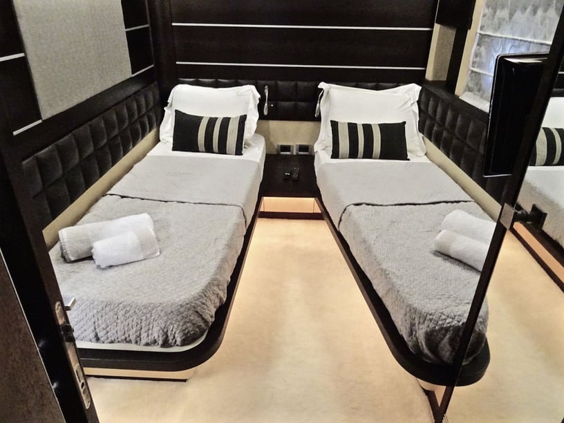Gouvia Yacht à moteur Cabine 4  Couchettes 8  Invités 8  26.21 m Numéro de l'annonce: #23941 5
