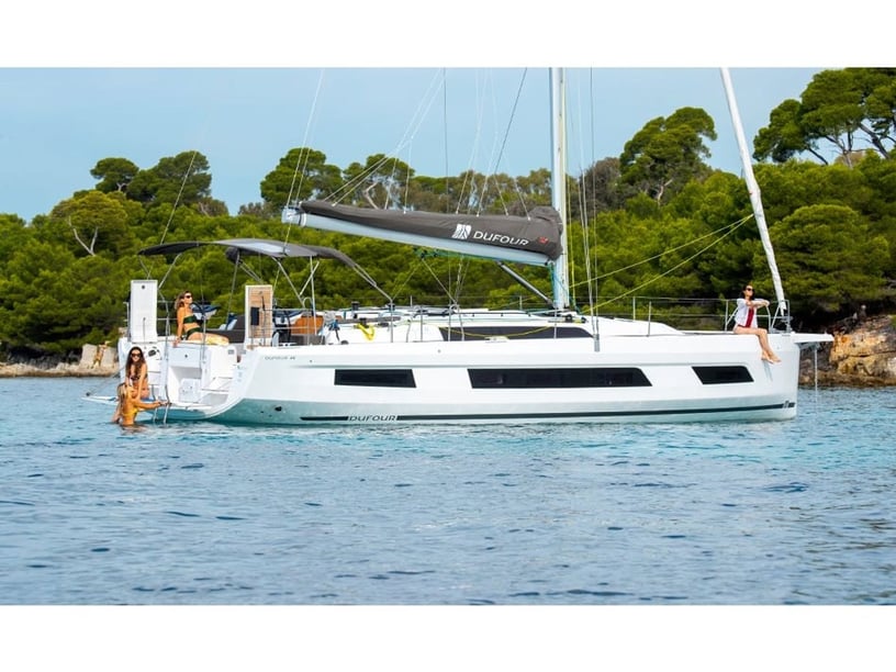 Preveza Sailboat 4 cabin 10 berths 10 guests 13.65 m Listing Number: #23980
