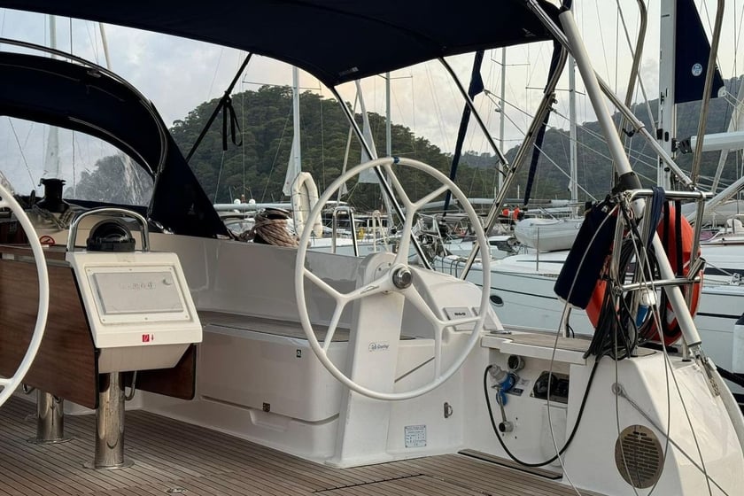 Göcek Yelkenli 4 kabin Konaklama 8 kişi Seyir 9 kişi 14.1 m İlan No: #23999 4
