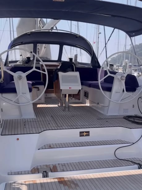 Göcek Yelkenli 4 kabin Konaklama 8 kişi Seyir 9 kişi 14.1 m İlan No: #23999 3