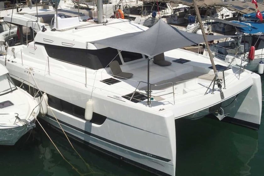 Göcek Katamaran 4 kabin Konaklama 10 kişi Seyir 10 kişi 12.31 m İlan No: #24049 2