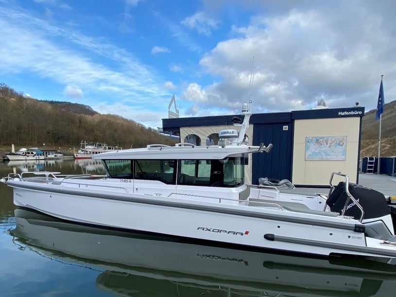 Kalamata Bateau à moteur Cabine 1  Couchettes 2  Invités 12  11.5 m Numéro de l'annonce: #24057