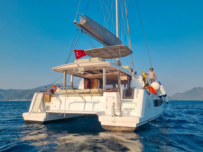 Marmaris Katamaran 7 kabin Konaklama 13 kişi Seyir 13 kişi 14.93 m İlan No: #24061 2