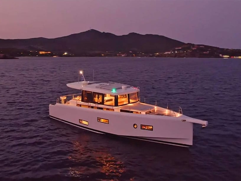 Mykonos Yacht a motore cabina 4  cuccette 8  8  ospiti 18.5 m Numero dell'inserzione: #24076