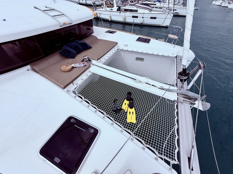 Nydri Catamaran 4 cabin 11 berths 11 guests 11.74 m Listing Number: #24085 4