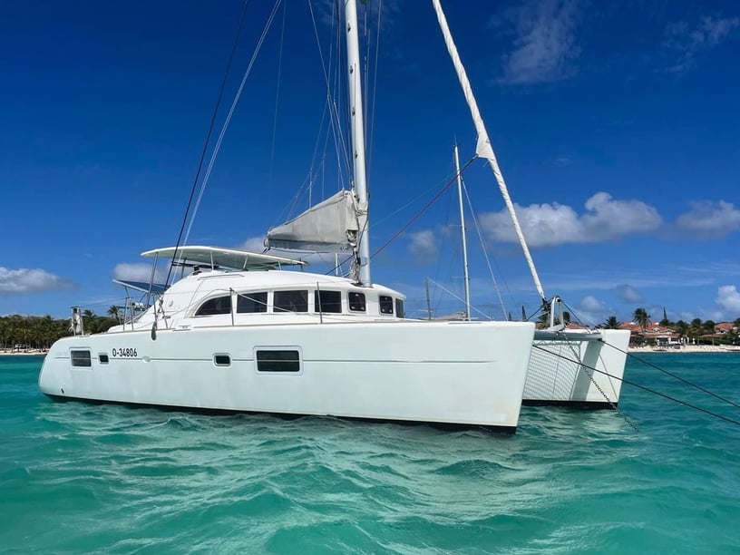 Ibiza Catamaran 4 cabin 8 berths 8 guests 11.55 m Listing Number: #24090