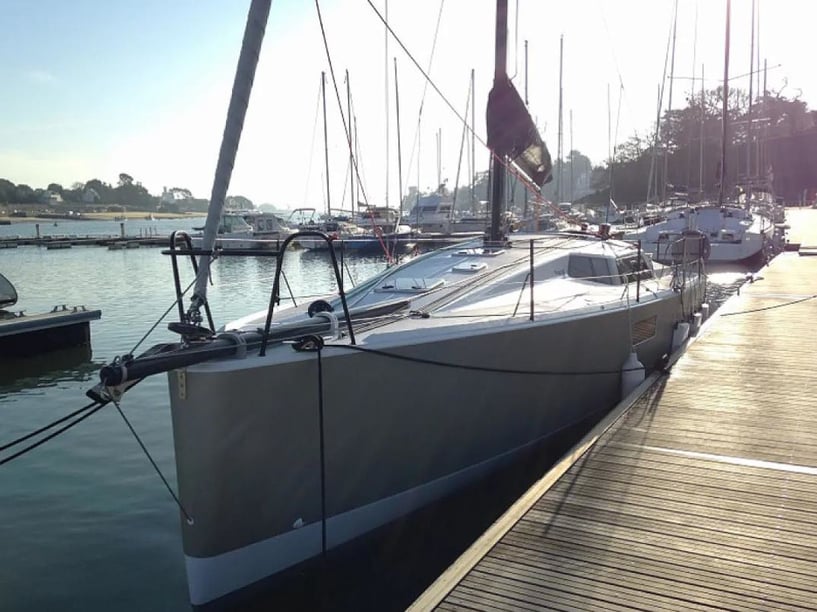 La Trinité-sur-Mer Sailboat 3 cabin 6 berths 6 guests 10.86 m Listing Number: #24105 3