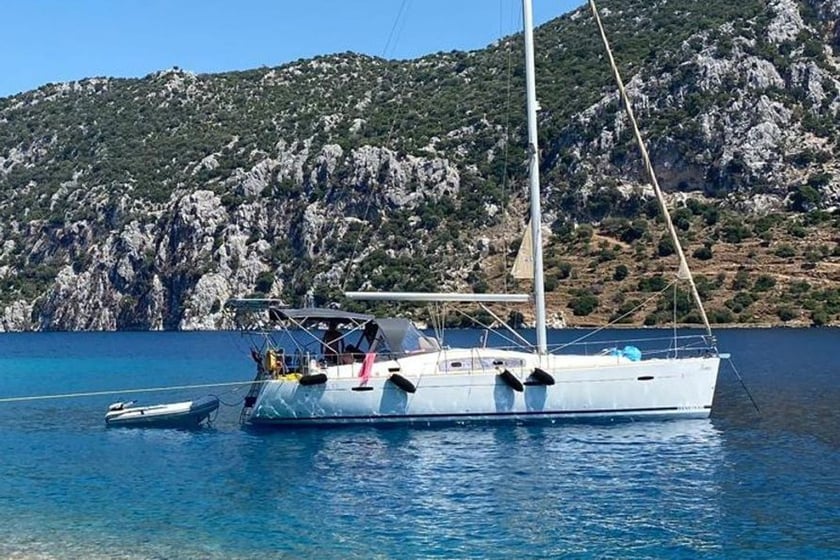 Didim Sailboat 3 cabin 6 berths 6 guests 13.5 m Listing Number: #24115