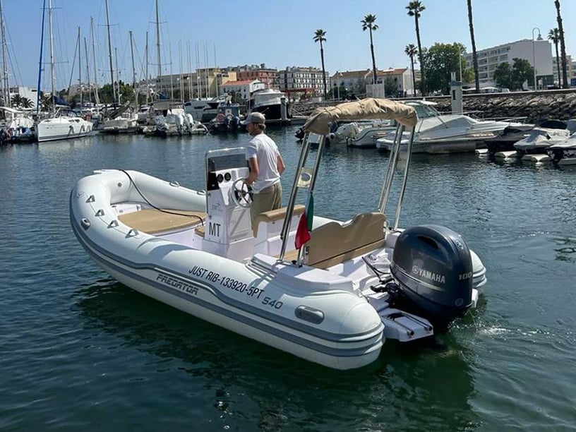 Lagos Motorboot   8 Gäste 5.4 m Nummer des Inserats: #24123 5