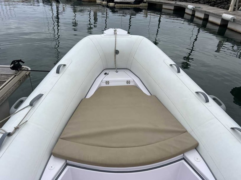 Lagos Motorboot   8 Gäste 5.4 m Nummer des Inserats: #24123 3