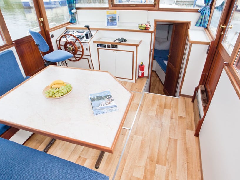 Rechlin Motorboat 3 cabin 6 berths 8 guests 11.4 m Listing Number: #24151 2