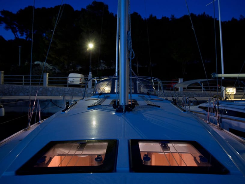 Mali Lošinj Sailboat 4 cabin 9 berths 9 guests 14.27 m Listing Number: #2417 4