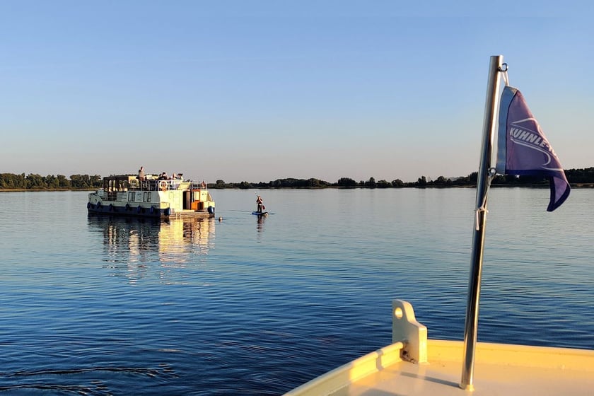 Zeuthen Bateau à moteur Cabine 4  Couchettes 10  Invités 12  15 m Numéro de l'annonce: #24171 4