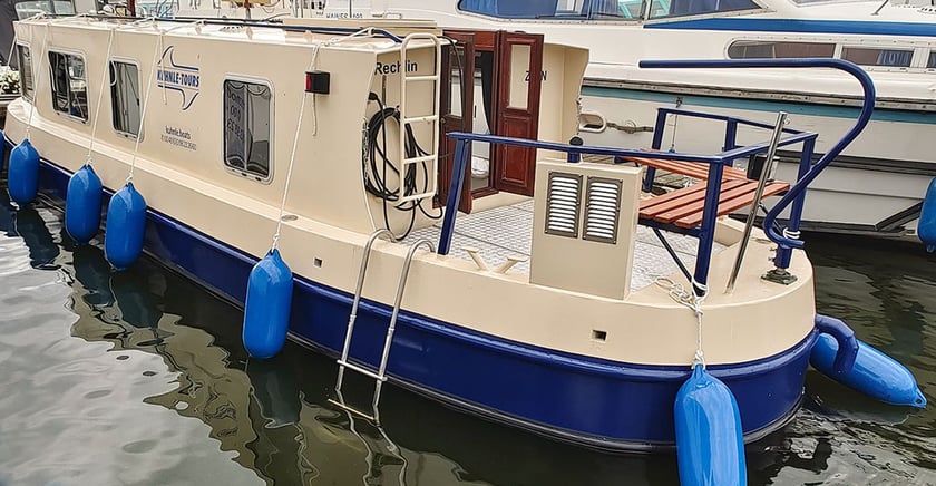 Rechlin Bateau à moteur Cabine 1  Couchettes 2  Invités 4  9.5 m Numéro de l'annonce: #24179 4