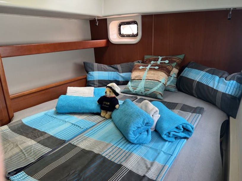 Gouvia Catamaran 4 cabin 6 berths 6 guests 12.98 m Listing Number: #24209 2