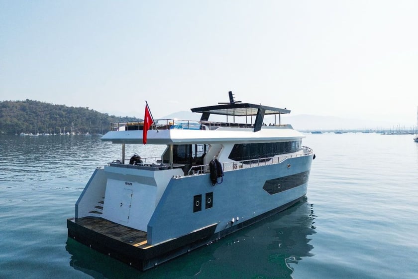 Fethiye Yacht à moteur Cabine 4  Couchettes 8  Invités 8  27 m Numéro de l'annonce: #24227 2