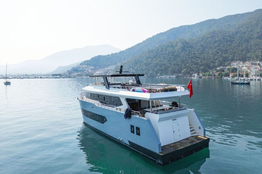 Fethiye Yacht à moteur Cabine 4  Couchettes 8  Invités 8  27 m Numéro de l'annonce: #24227 4