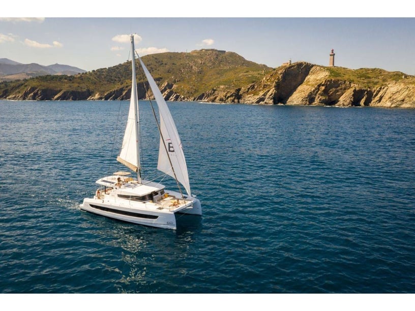 Cecina Catamaran Cabine 4  Couchettes 8  Invités 8  12.85 m Numéro de l'annonce: #24248