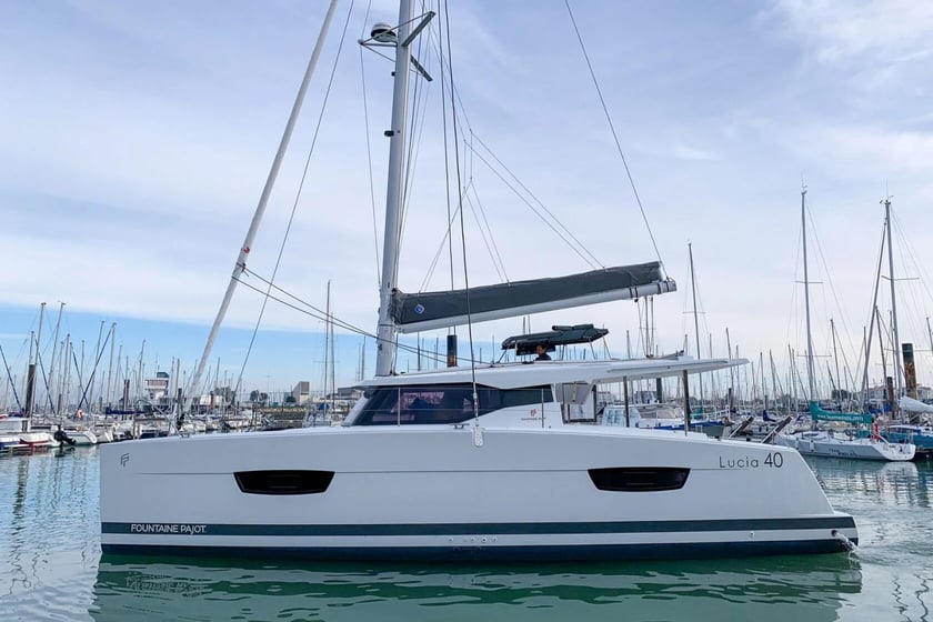 Tivat Catamaran 4 cabin 8 berths 10 guests 11.73 m Listing Number: #24259 2