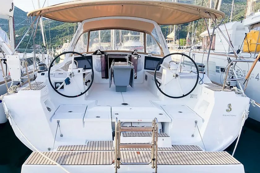 Tivat Sailboat 4 cabin 8 berths 10 guests 13.85 m Listing Number: #24262 3