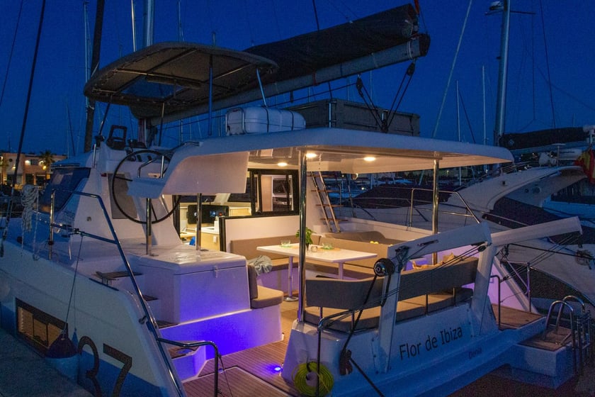 Denia Catamaran 4 cabin 8 berths 8 guests 10.9 m Listing Number: #24270 5