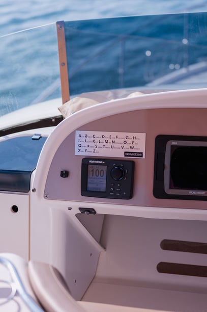 Gesplitst Motorjacht Cabine 3  8  slaapplaatsen 8  gasten 14.55 m Lijstnummer: #2428 5