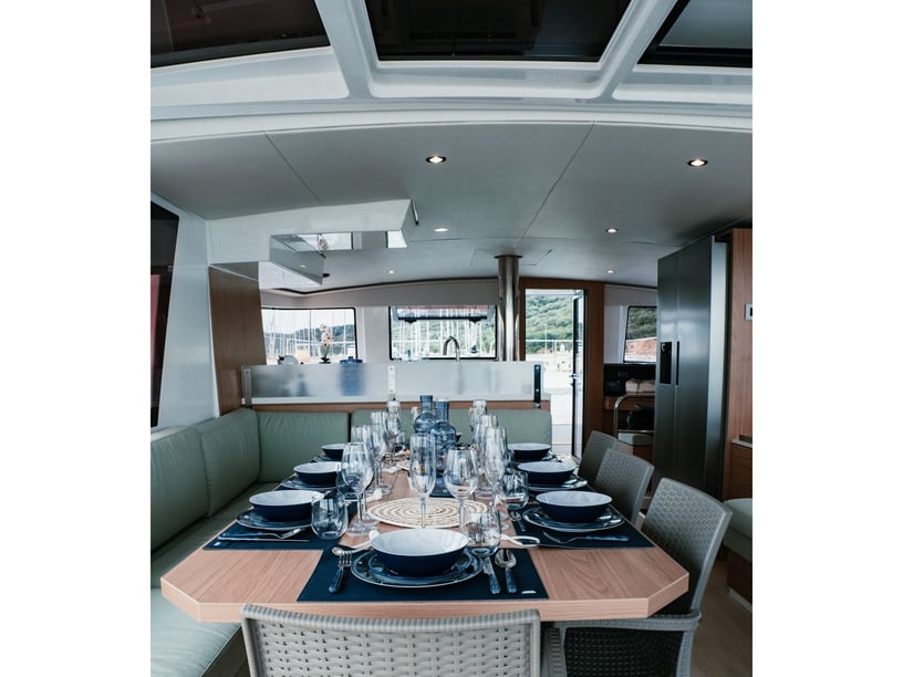 Portisco Catamaran 5 cabin 10 berths 10 guests 14.28 m Listing Number: #24299 2