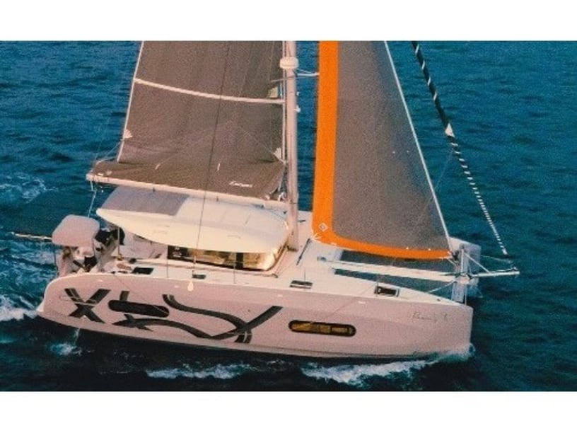 St Vincent Catamaran 4 cabin 8 berths 8 guests 11.33 m Listing Number: #24320 3