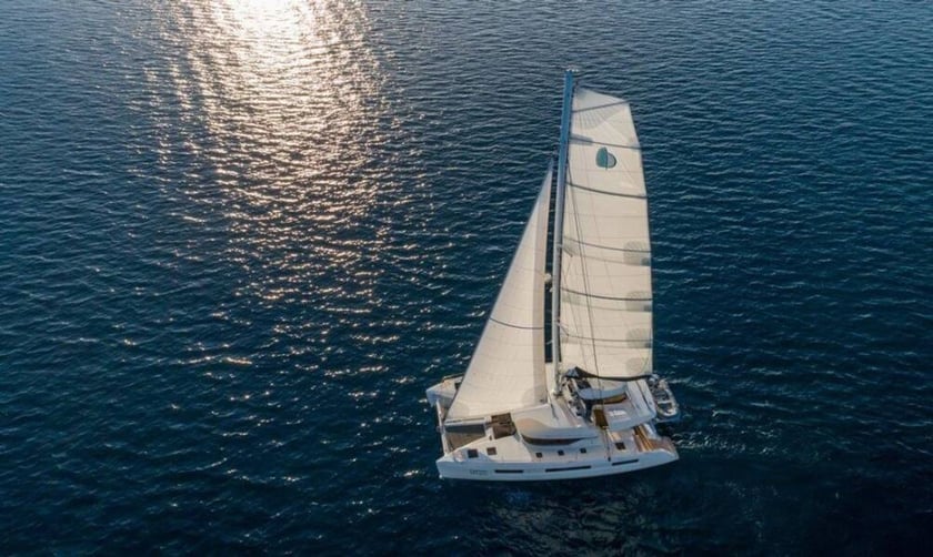 Marina Katamaran 4 Kabine 8 Liegeplätze 8 Gäste 14.75 m Nummer des Inserats: #24342