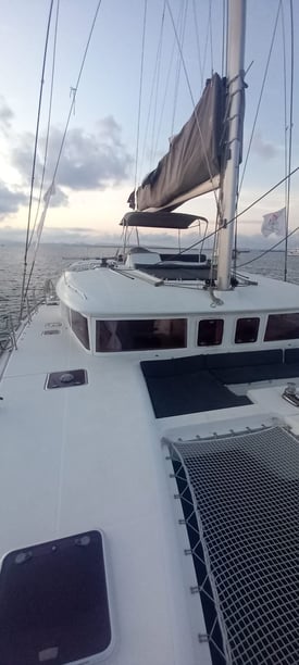 Ibiza Catamaran Cabine 6  Couchettes 12  Invités 12  13.96 m Numéro de l'annonce: #24352 4