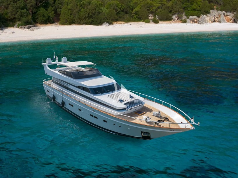 Sami Motorjacht Cabine 4  8  slaapplaatsen 8  gasten 23.92 m Lijstnummer: #24359