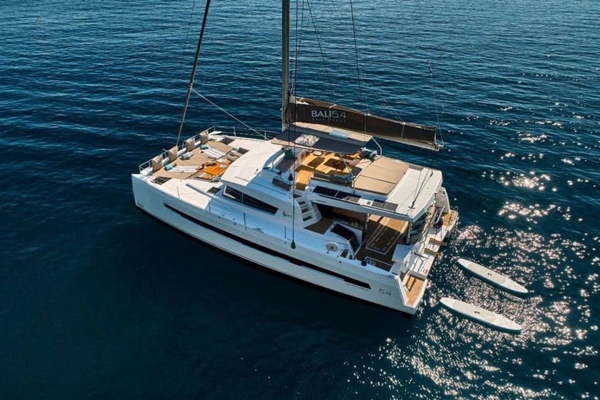 Portisco Catamaran 6 cabin 14 berths 14 guests 16.8 m Listing Number: #24427 3