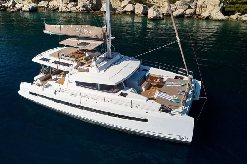 Portisco Catamaran 6 cabin 14 berths 14 guests 16.8 m Listing Number: #24427