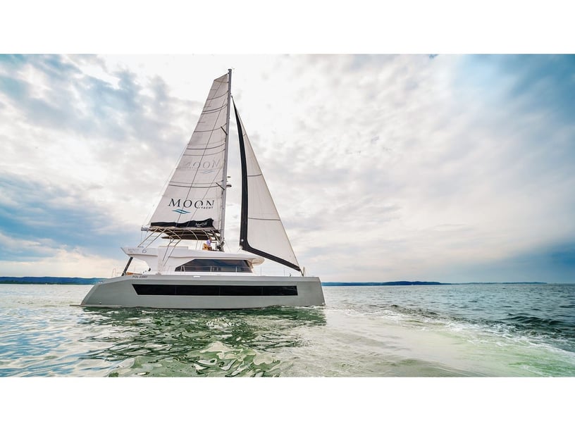 Athens Catamaran 5 cabin 5 berths 10 guests 18.32 m Listing Number: #24466