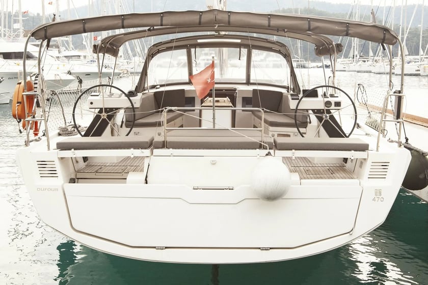 Orhaniye Zeilboot Cabine 3  6  slaapplaatsen 7  gasten 14.85 m Lijstnummer: #24492