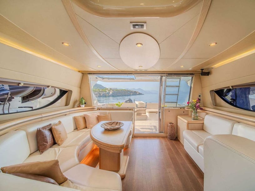 Hellinikon - Atene Yacht a motore cabina 3  cuccette 6  12  ospiti 17.37 m Numero dell'inserzione: #24511 3