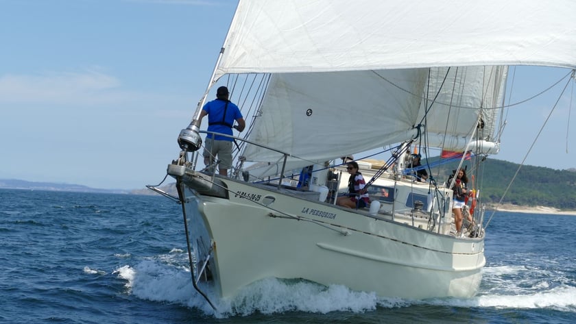 Nanny Cay Sailboat 5 cabin 18 berths 18 guests 21 m Listing Number: #24522 4