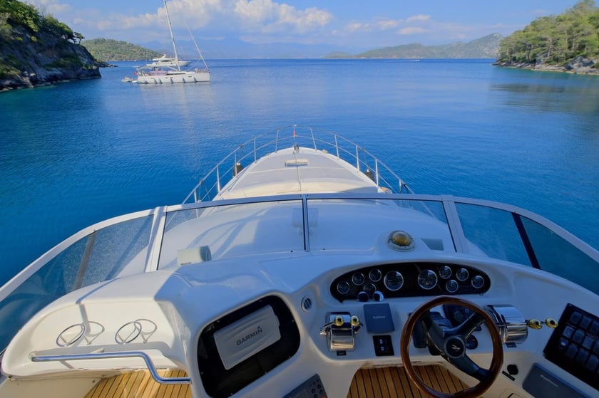 Gocek Yacht à moteur Cabine 2  Couchettes 6  Invités 6  14 m Numéro de l'annonce: #24534 5