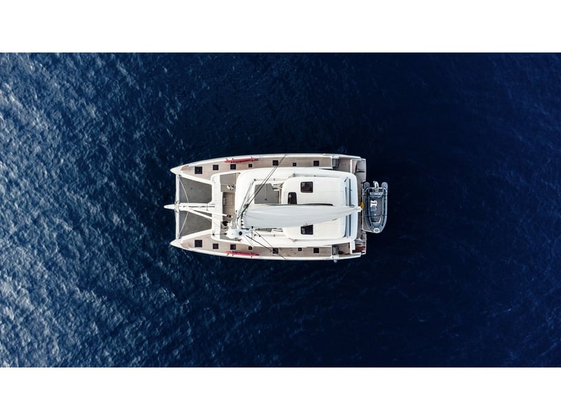 Porto Cheli Catamarán Cabina 4  10  literas 10  invitados 18.28 m Número de anuncio: #24549