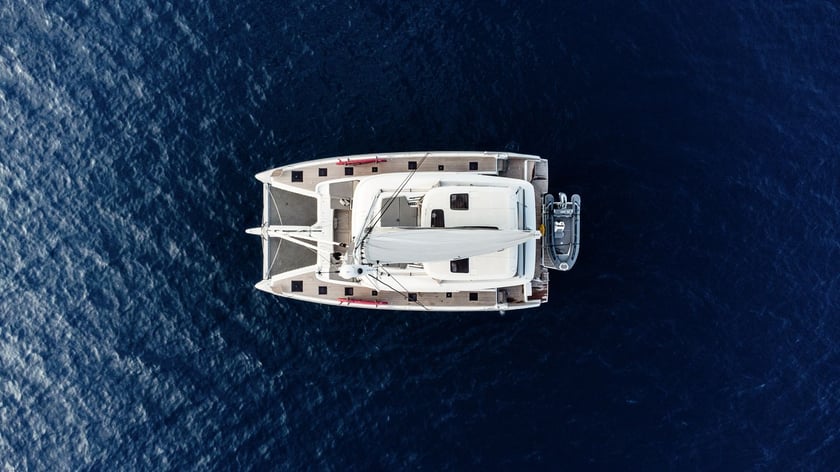 Porto Cheli Catamarán Cabina 4  10  literas 10  invitados 18.28 m Número de anuncio: #24549 3