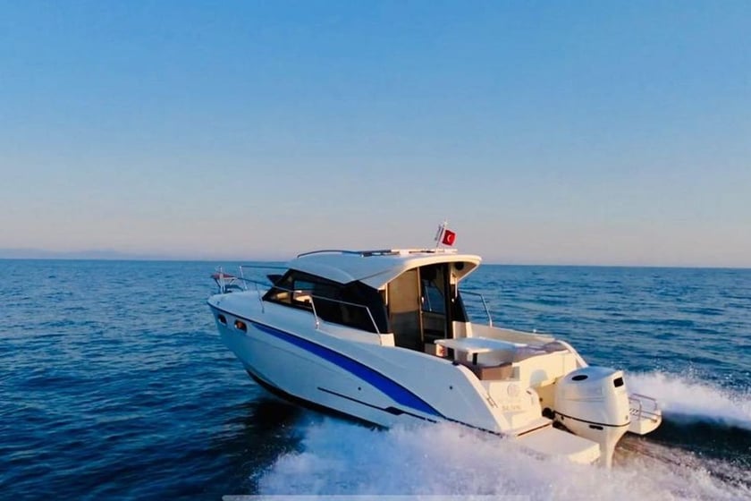 Bakirkoy Motoryacht 4 Kabine  7 Gäste 8 m Nummer des Inserats: #24552