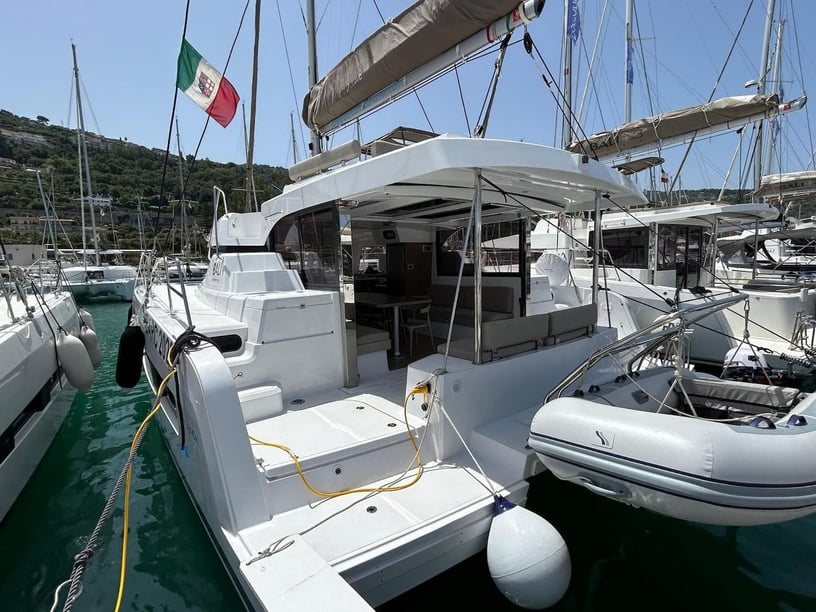 Capo d'Orlando Katamaran 4 kabin Konaklama 10 kişi Seyir 10 kişi 12.31 m İlan No: #24553 4